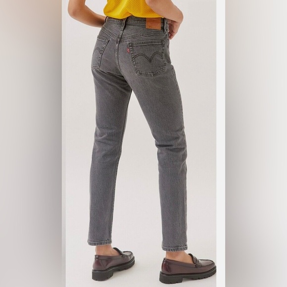 Levi’s Women’s 501 Skinny Straight Jeans | Charcoal Grey Wash | Size 25 - Picture 1 of 6